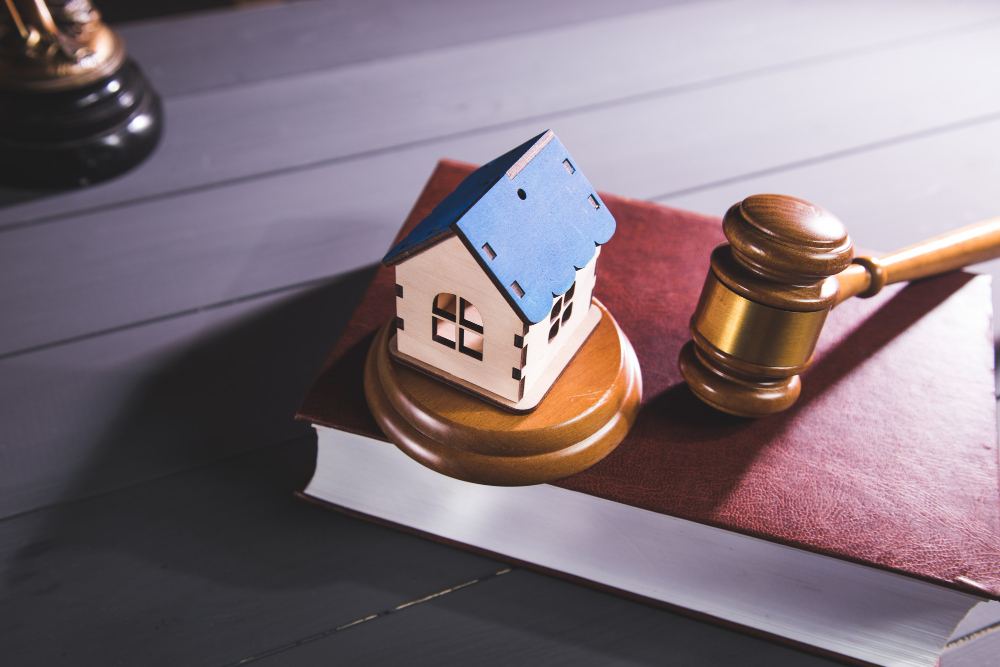 Libro de leyes para asesoría inmobiliaria